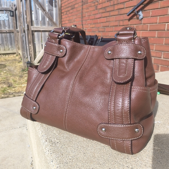 Tignanello Handbags - Tignanello Pebbled Leather Multi-Pocket Shoulder Bag